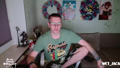 Snapshot of hlestus chatting on 12-25-24, 03:49 Wet Jack online show from 12-25-24, 03:49