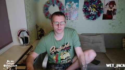 Snapshot of hlestus chatting on 01-01-25, 03:46 Wet Jack online show from 01-01-25, 03:46