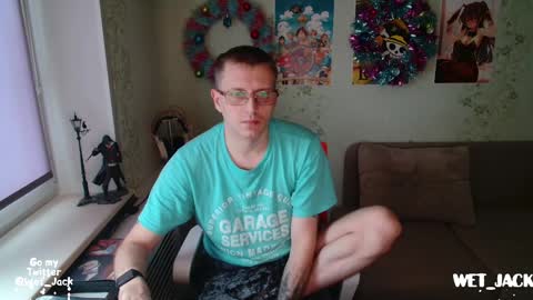 Snapshot of hlestus chatting on 01-07-25, 07:20 Wet Jack online show from 01-07-25, 07:20