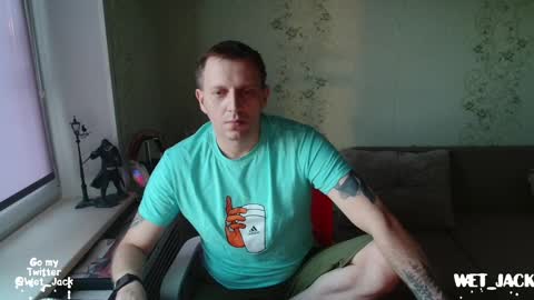 Snapshot of hlestus chatting on 01-19-25, 06:42 Wet Jack online show from 01-19-25, 06:42