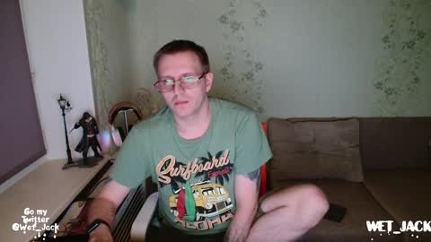 Snapshot of hlestus chatting on 01-20-25, 05:48 Wet Jack online show from 01-20-25, 05:48