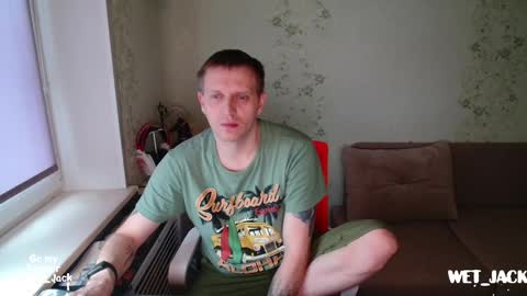Snapshot of hlestus chatting on 02-01-25, 07:47 Wet Jack online show from 02-01-25, 07:47