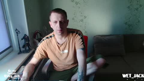 Snapshot of hlestus chatting on 02-25-25, 06:14 Wet Jack online show from 02-25-25, 06:14