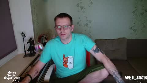 Snapshot of hlestus chatting on 03-02-25, 04:21 Wet Jack online show from 03-02-25, 04:21