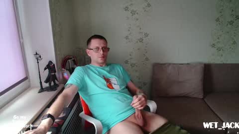 Snapshot of hlestus chatting on 03-03-25, 06:37 Wet Jack online show from 03-03-25, 06:37