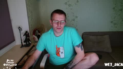 Snapshot of hlestus chatting on 03-04-25, 03:37 Wet Jack online show from 03-04-25, 03:37
