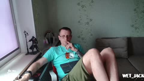 Snapshot of hlestus chatting on 03-07-25, 07:08 Wet Jack online show from 03-07-25, 07:08