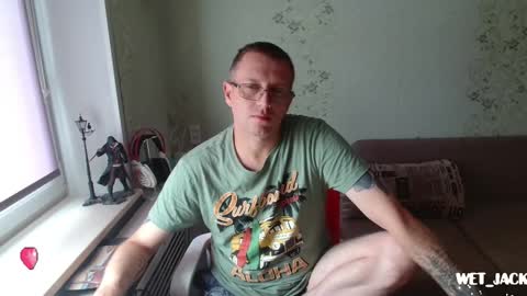 Snapshot of hlestus chatting on 09-12-25, 05:51 Wet Jack online show from 09-12-25, 05:51