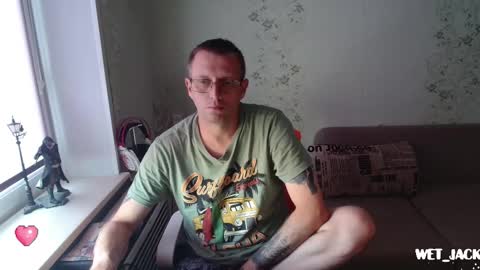 Snapshot of hlestus chatting on 09-14-25, 06:56 Wet Jack online show from 09-14-25, 06:56