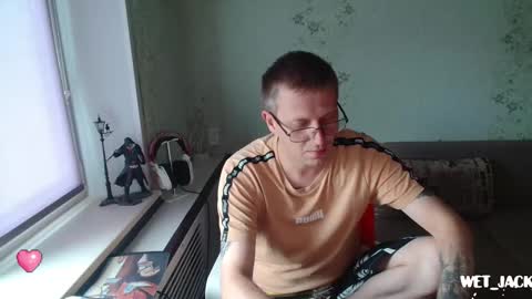 Snapshot of hlestus chatting on 09-27-25, 06:18 Wet Jack online show from 09-27-25, 06:18