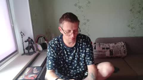 Snapshot of hlestus chatting on 10-08-25, 06:11 Wet Jack online show from 10-08-25, 06:11