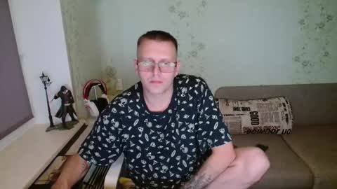 Snapshot of hlestus chatting on 10-20-25, 06:30 Wet Jack online show from 10-20-25, 06:30
