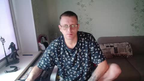 Snapshot of hlestus chatting on 10-27-25, 06:50 Wet Jack online show from 10-27-25, 06:50
