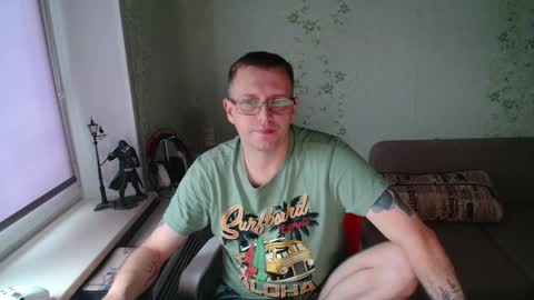 Snapshot of hlestus chatting on 11-03-25, 06:14 Wet Jack online show from 11-03-25, 06:14