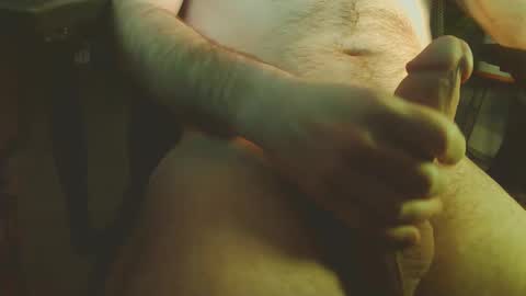 Snapshot of hockeybrad92 chatting on 03-11-25, 10:40 Hairy Hockey Player 92 online show from 03-11-25, 10:40