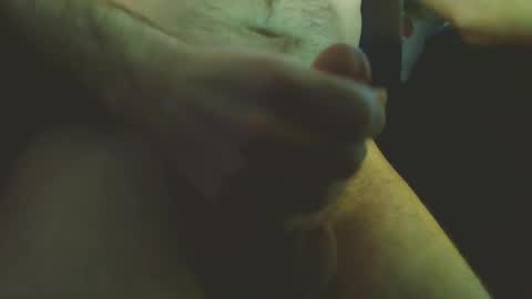 Snapshot of hockeybrad92 chatting on 03-12-25, 10:59 Hairy Hockey Player 92 online show from 03-12-25, 10:59