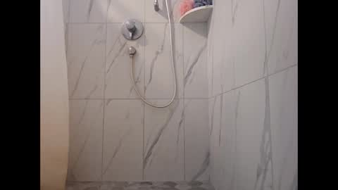 hockeyjock17 online show from 02-28-26, 05:25