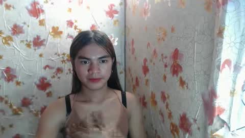 Snapshot of hoelykarina chatting on 03-08-26, 12:30 Karina3 online show from 03-08-26, 12:30