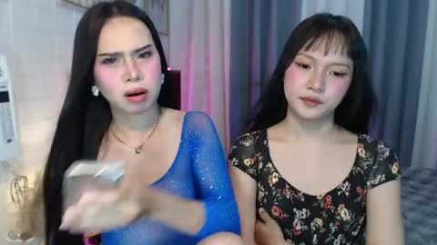 hoelymolly online show from 04-30-26, 08:57