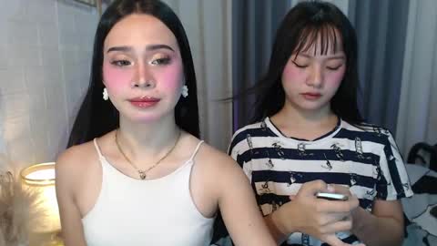 hoelymolly online show from 05-06-26, 09:31