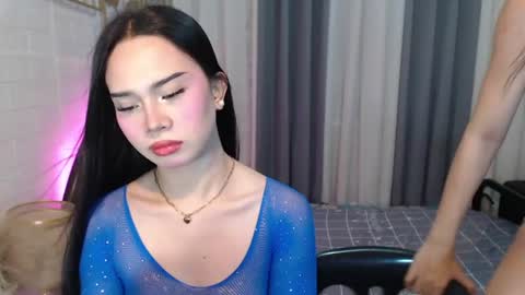hoelymolly online show from 06-13-26, 06:50