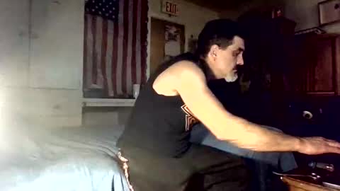 hoglegg99384194 online show from 10-22-25, 10:48