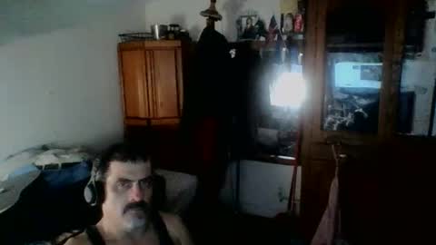 hoglegg99384194 online show from 11-28-25, 04:20
