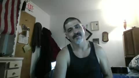 Snapshot of hoglegg99384194 chatting on 05-22-26, 01:24 hoglegg99384194 online show from 05-22-26, 01:24