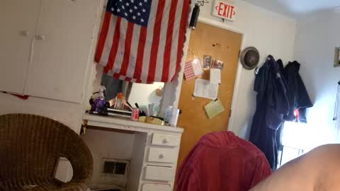 Snapshot of hoglegg99384194 chatting on 05-26-26, 02:29 hoglegg99384194 online show from 05-26-26, 02:29