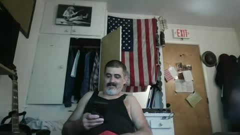 Snapshot of hoglegg99384194 chatting on 06-17-26, 06:31 hoglegg99384194 online show from 06-17-26, 06:31