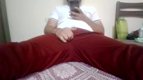 holaalaa123 online show from 10-29-25, 05:25