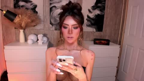 Ms. Laura online show from 05-14-26, 02:02
