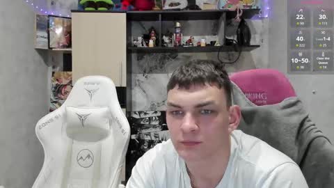 Snapshot of holiday_boys chatting on 03-15-26, 04:35 Extaz Athrey Howard online show from 03-15-26, 04:35