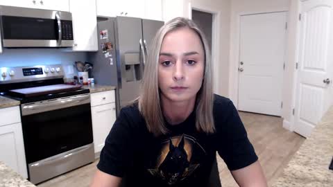 Holi Hurricane online show from 02-14-25, 04:15