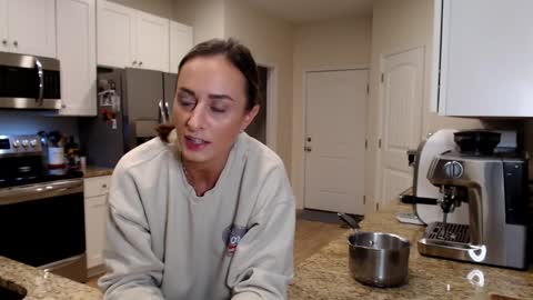 Holi Hurricane online show from 10-17-25, 02:26