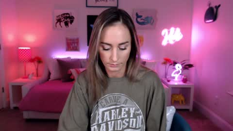 Holi Hurricane online show from 11-04-25, 02:43