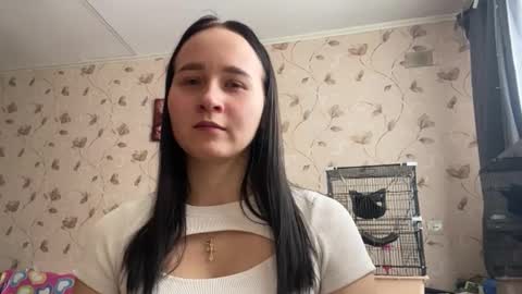 Snapshot of holleyburgees chatting on 03-03-26, 09:37 I am Mary ntmu Lets hit 10 Thumbs Up together We are almost done online show from 03-03-26, 09:37