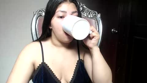 holly online show from 12-11-24, 08:47