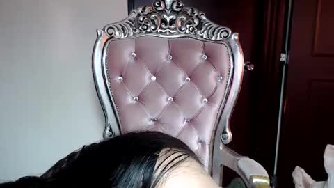 holly online show from 12-26-24, 11:54