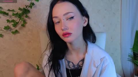 holly_berryy_ online show from 09-20-25, 01:28
