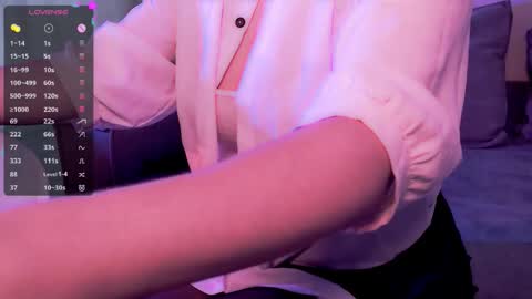 Molly online show from 11-09-25, 04:22