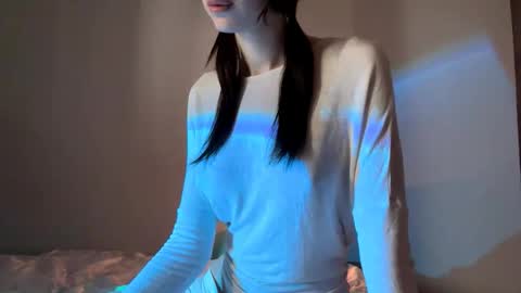 holly_sinner_ online show from 03-16-26, 11:36