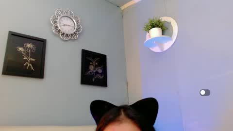 Apple online show from 03-06-25, 10:52