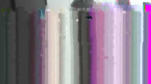 Snapshot of hollycute54 chatting on 05-05-26, 08:28 Holly online show from 05-05-26, 08:28