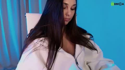 hollyextra online show from 02-13-25, 06:59