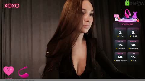 hollyextra online show from 11-10-25, 03:44