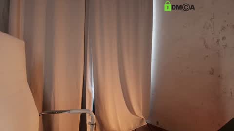 hollyextra online show from 03-24-26, 01:38