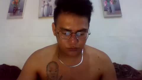 Snapshot of hollyfucker178846 chatting on 02-18-26, 02:07 hollyfucker178846 online show from 02-18-26, 02:07