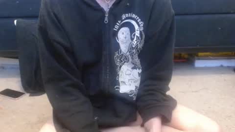 Holly Hawkes online show from 12-22-24, 09:42