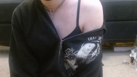 Holly Hawkes online show from 12-24-24, 06:50